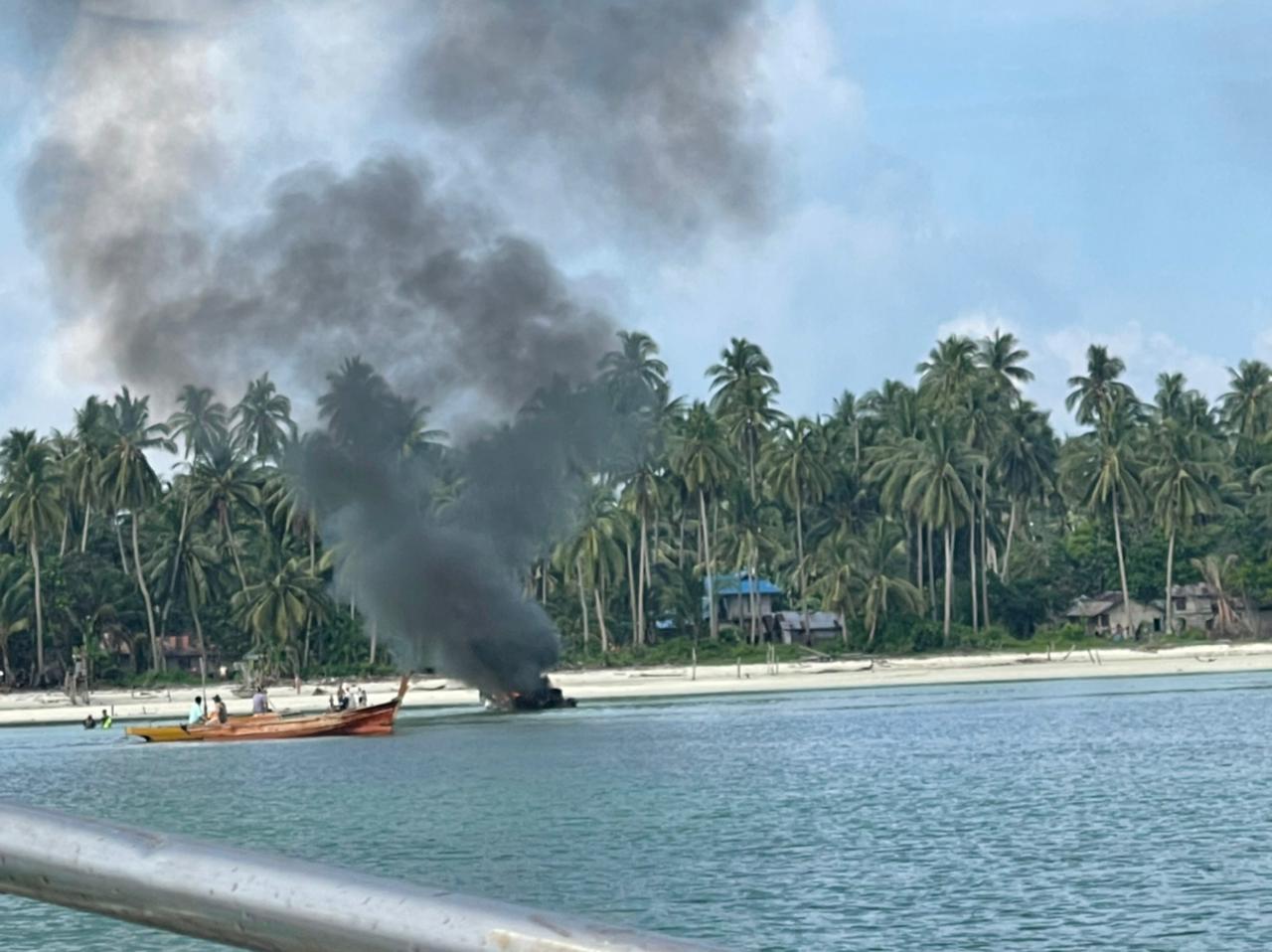 Terbakarnya Speedboat BPBD Lingga