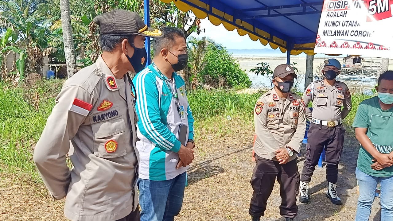 Posko PPKM di Kecamatan Selayar