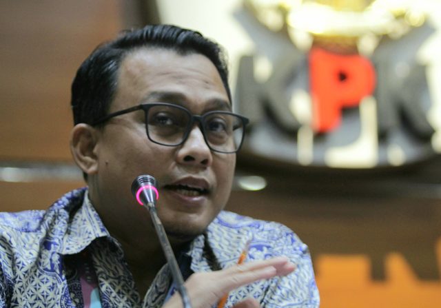 Plt Juru Bicara Kpk Ali Fikri Dery Ridwansah 1 640x447