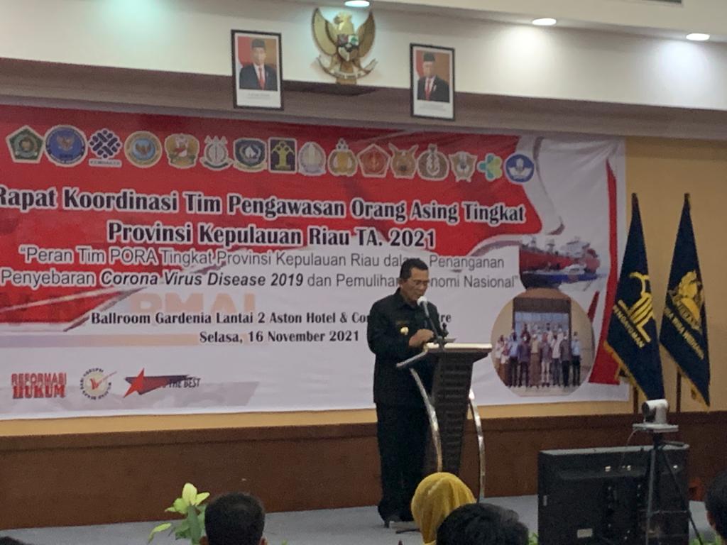 Vaksinasi Dosis Pertama Kepri