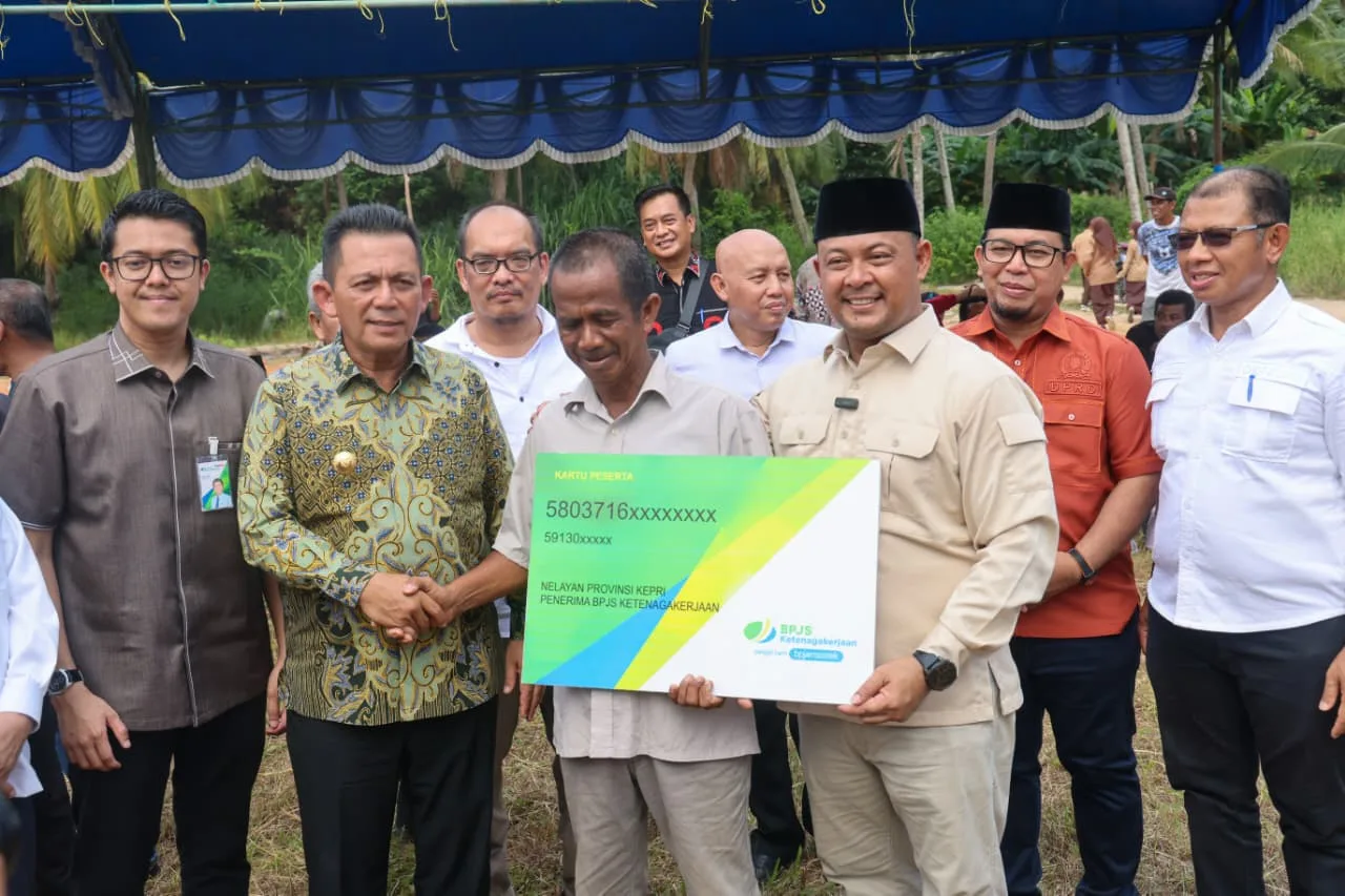 1fe12a7eae939a9fd4f1563eac2c0c3d