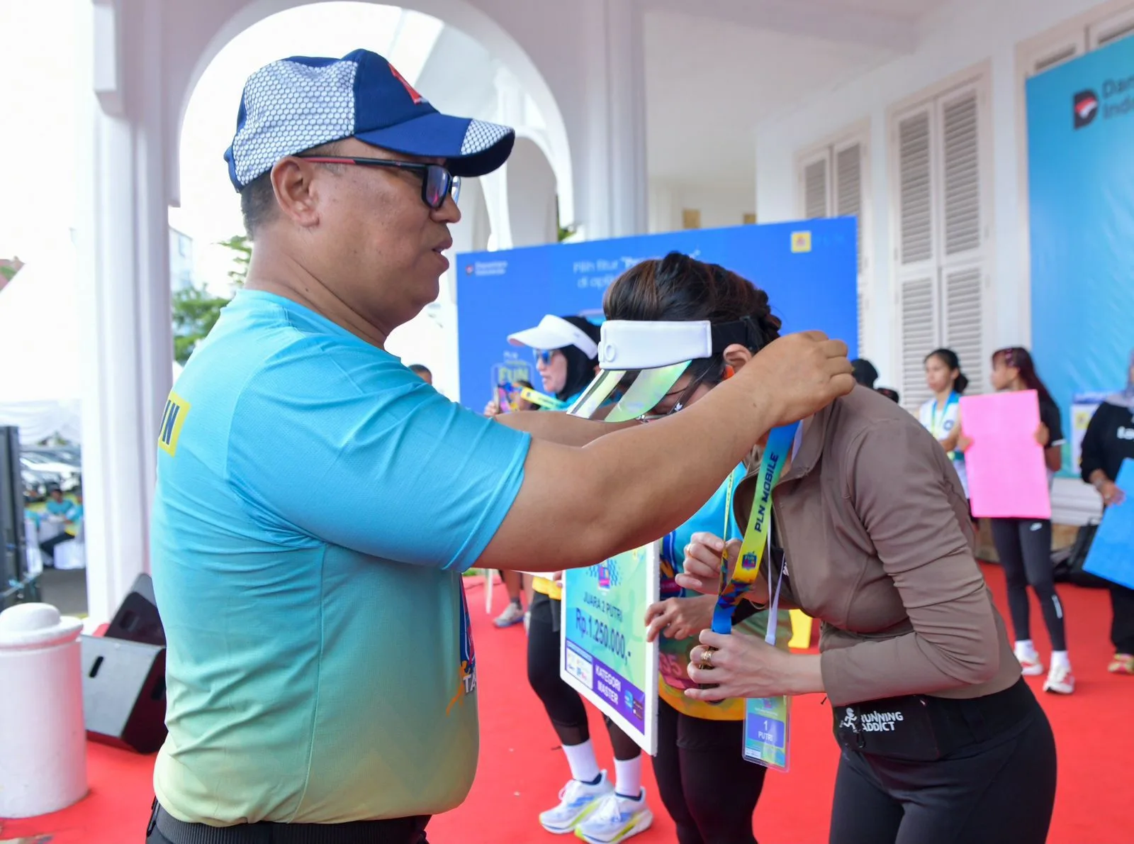 38e4484d265f3dea1fcf67a4f9d1be73