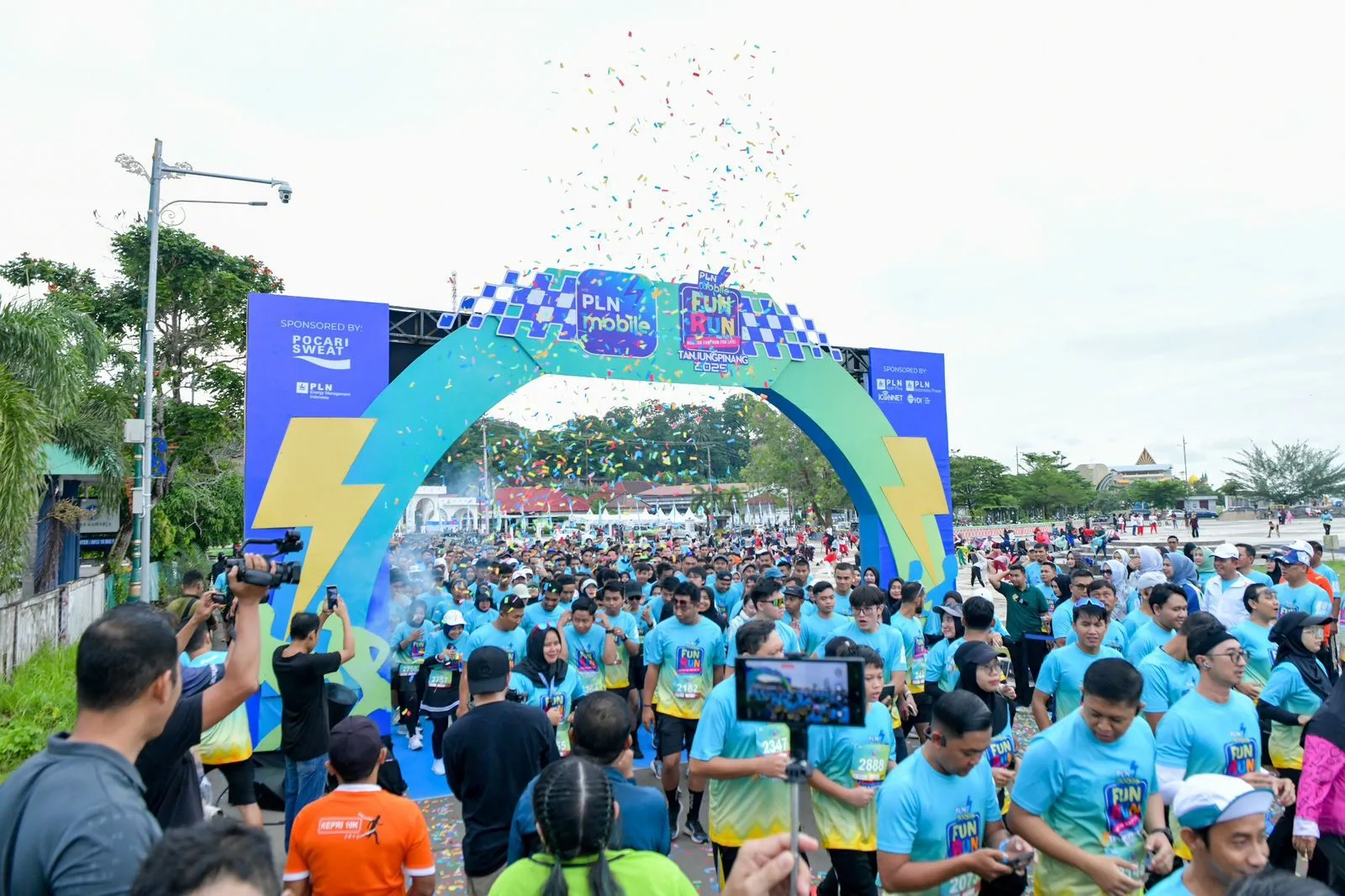 852fda6bb4fd38c3619e29eb281cdb26