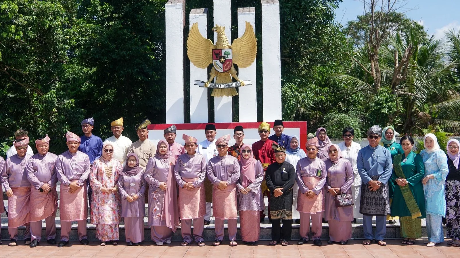 8a0909f9f6e2cf09b270d1650bdbe656