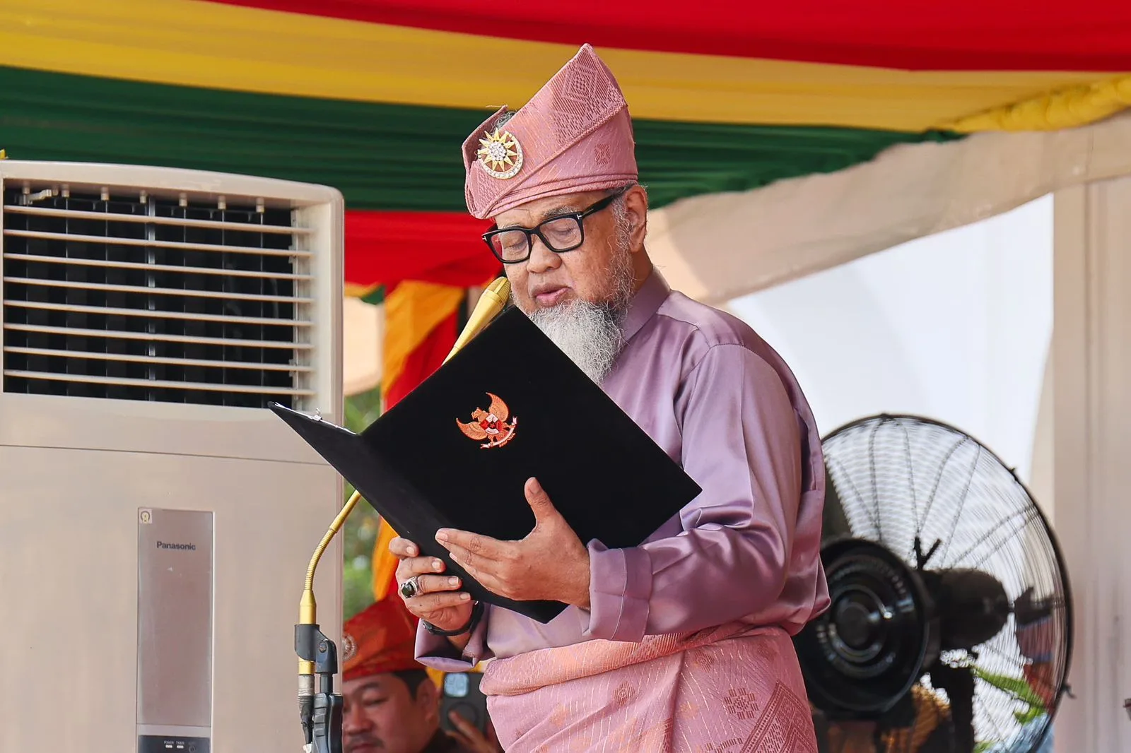 923019b0cd5c5fd1e3dea8fd20fd2159