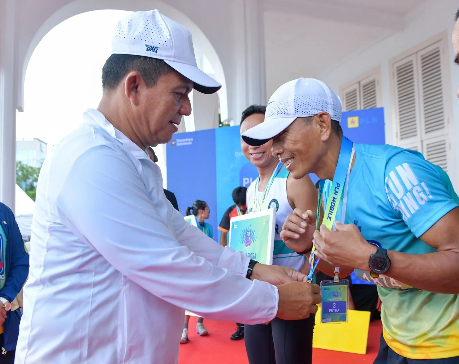 Aa5acefd1236f46861a7f3b58427afe3