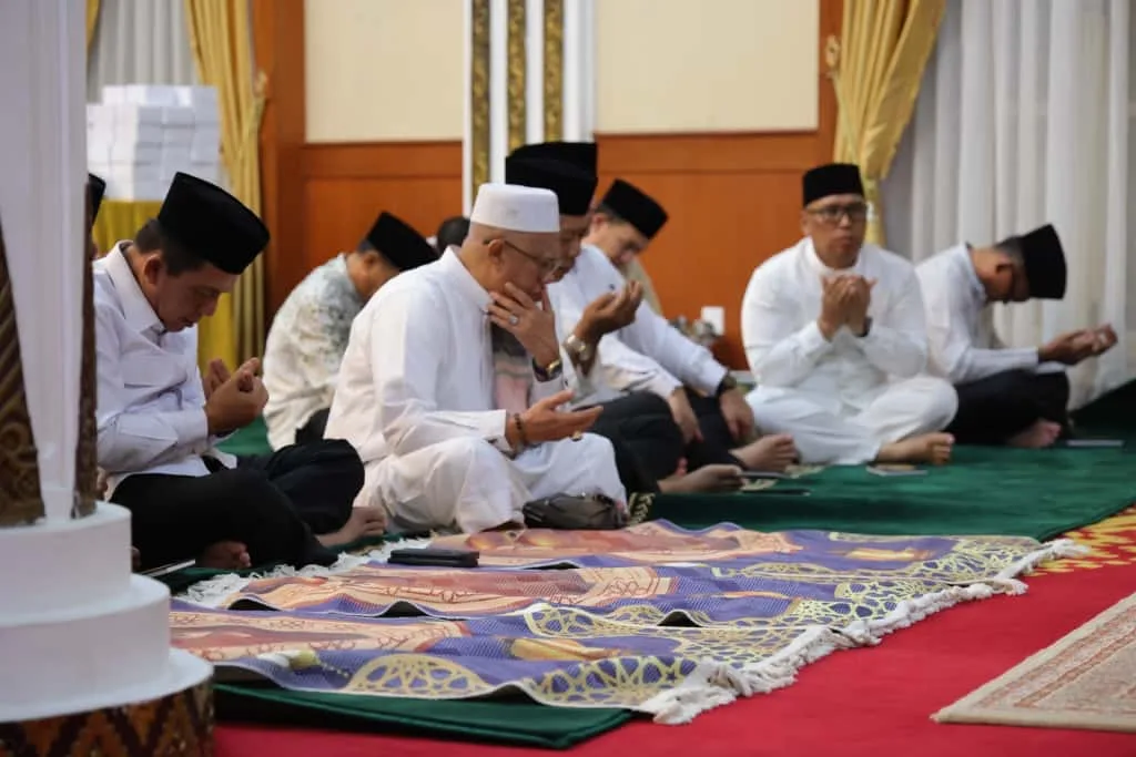 F23a6705cc99596d328808c73a8f5fc4