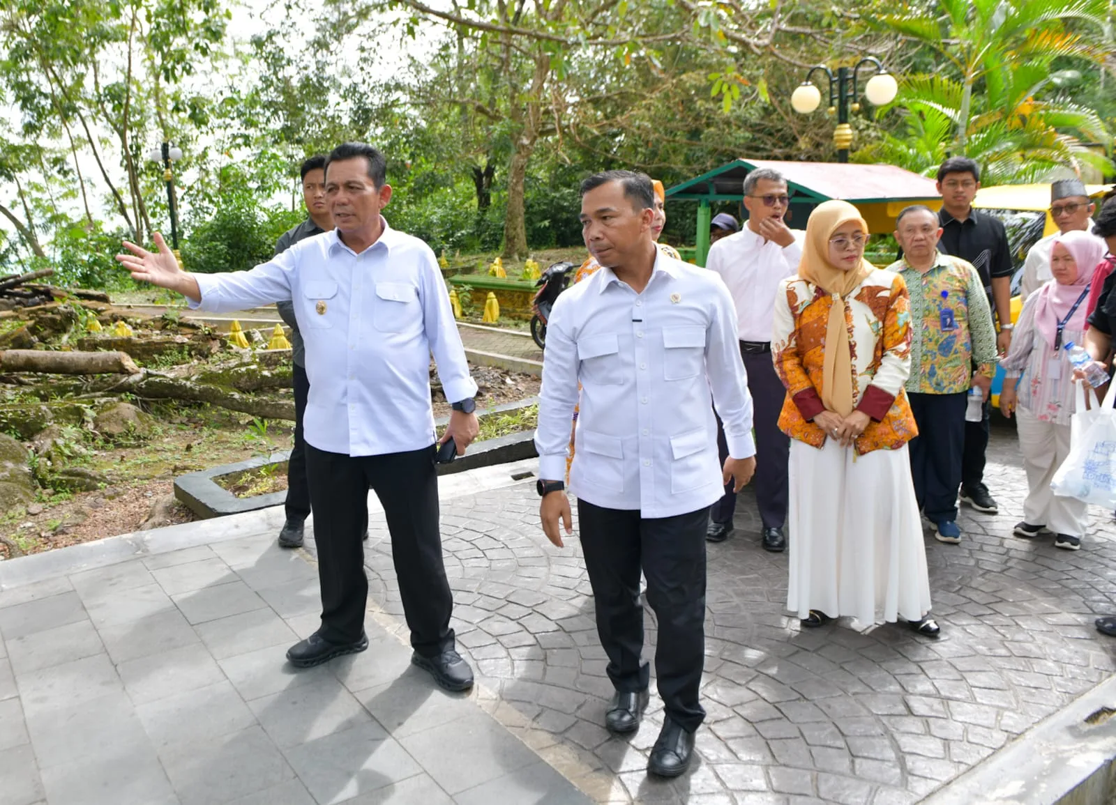 8c45e41d6bbe27a6b22aad88d4a33947