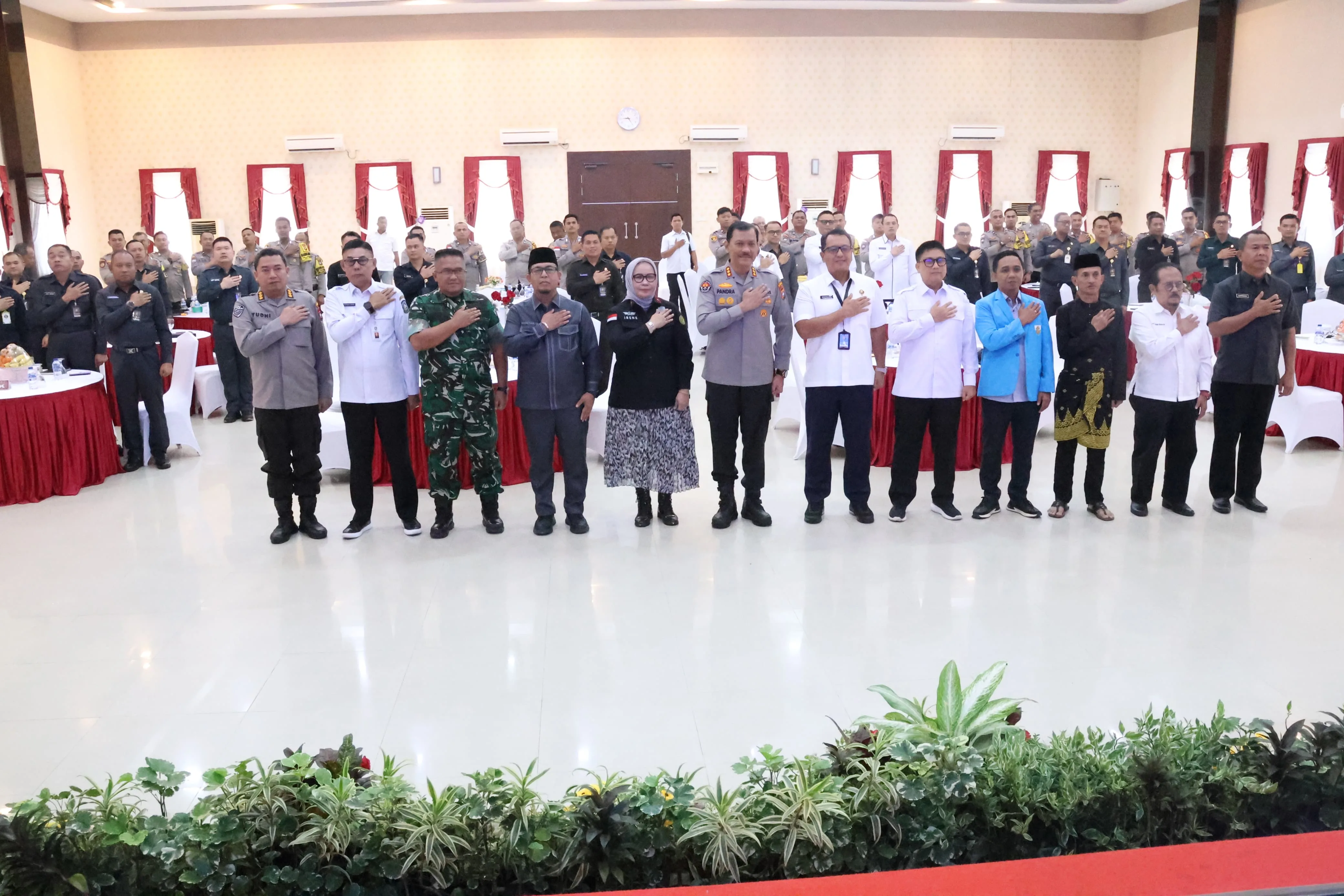 30f458a0bdd2ae199e0a1e2869618ceb