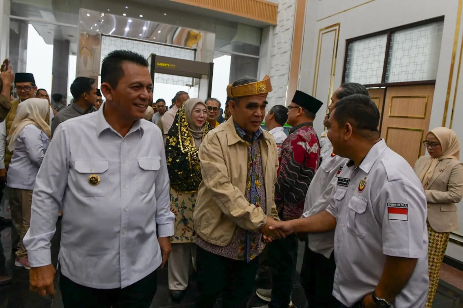 37b032911721989134677d8d411d94ce