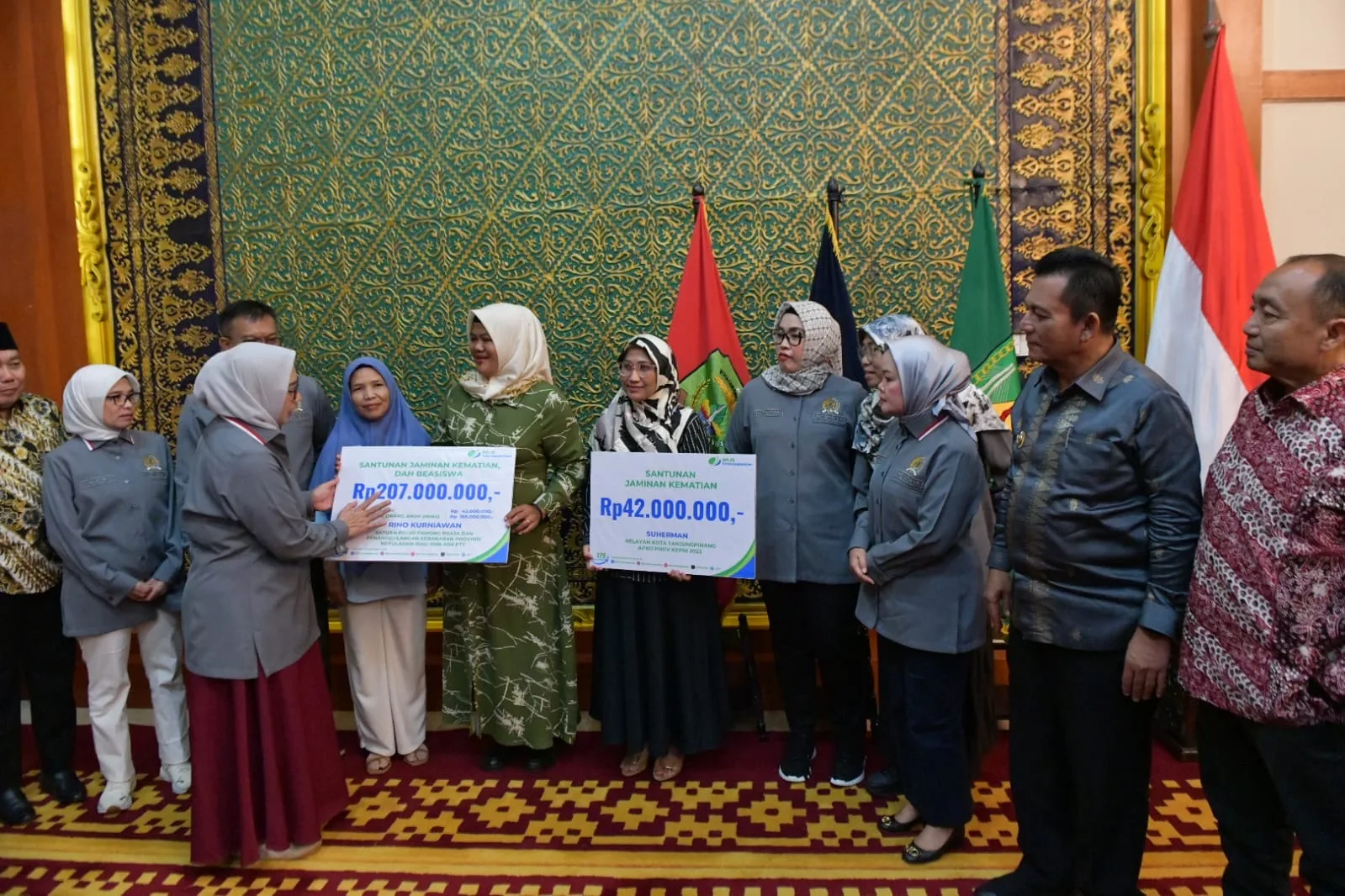 3b9826f5190f2120ae056825a97b6d6c