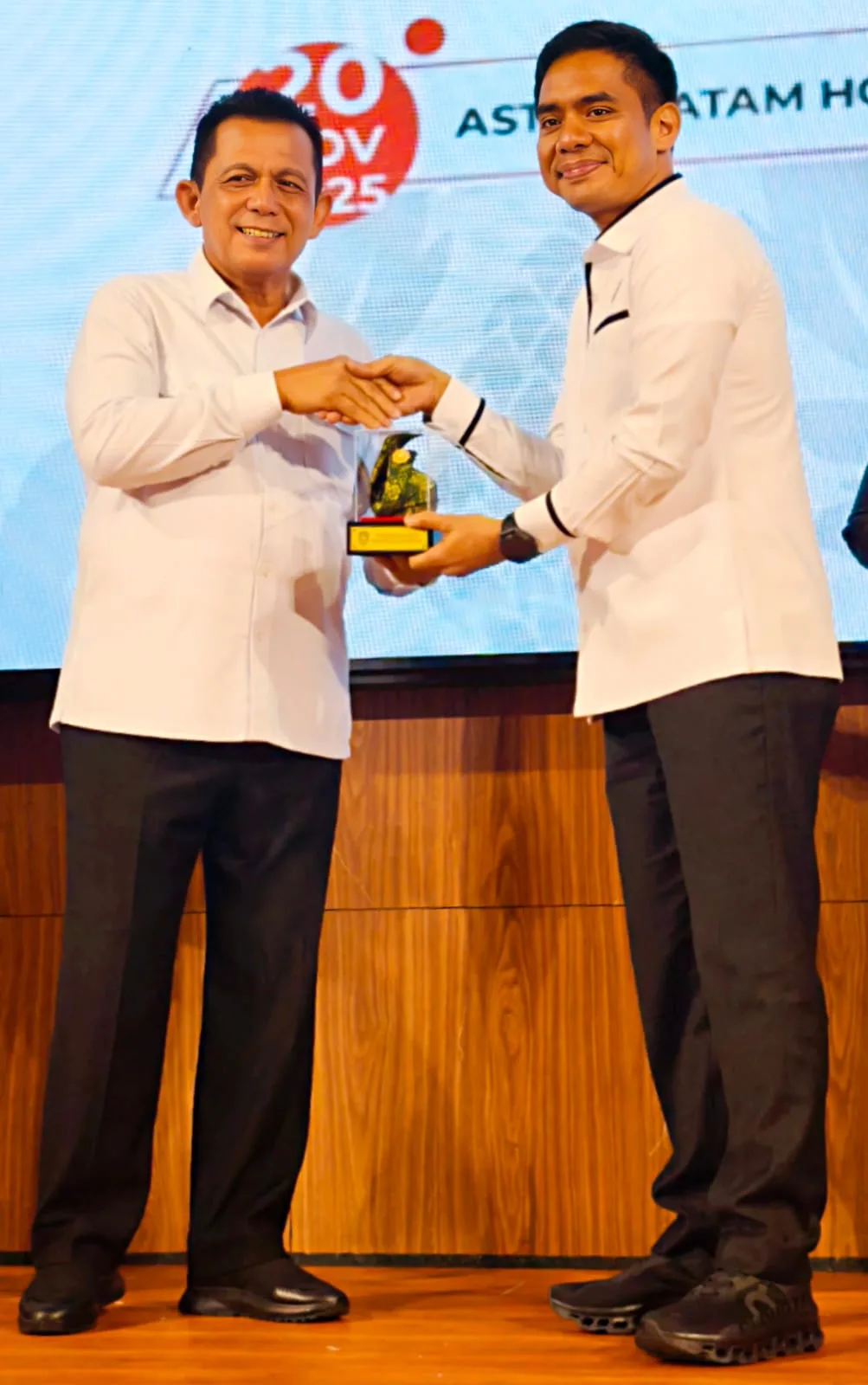 5f49bdec445c36d9411d50346cd41e5b