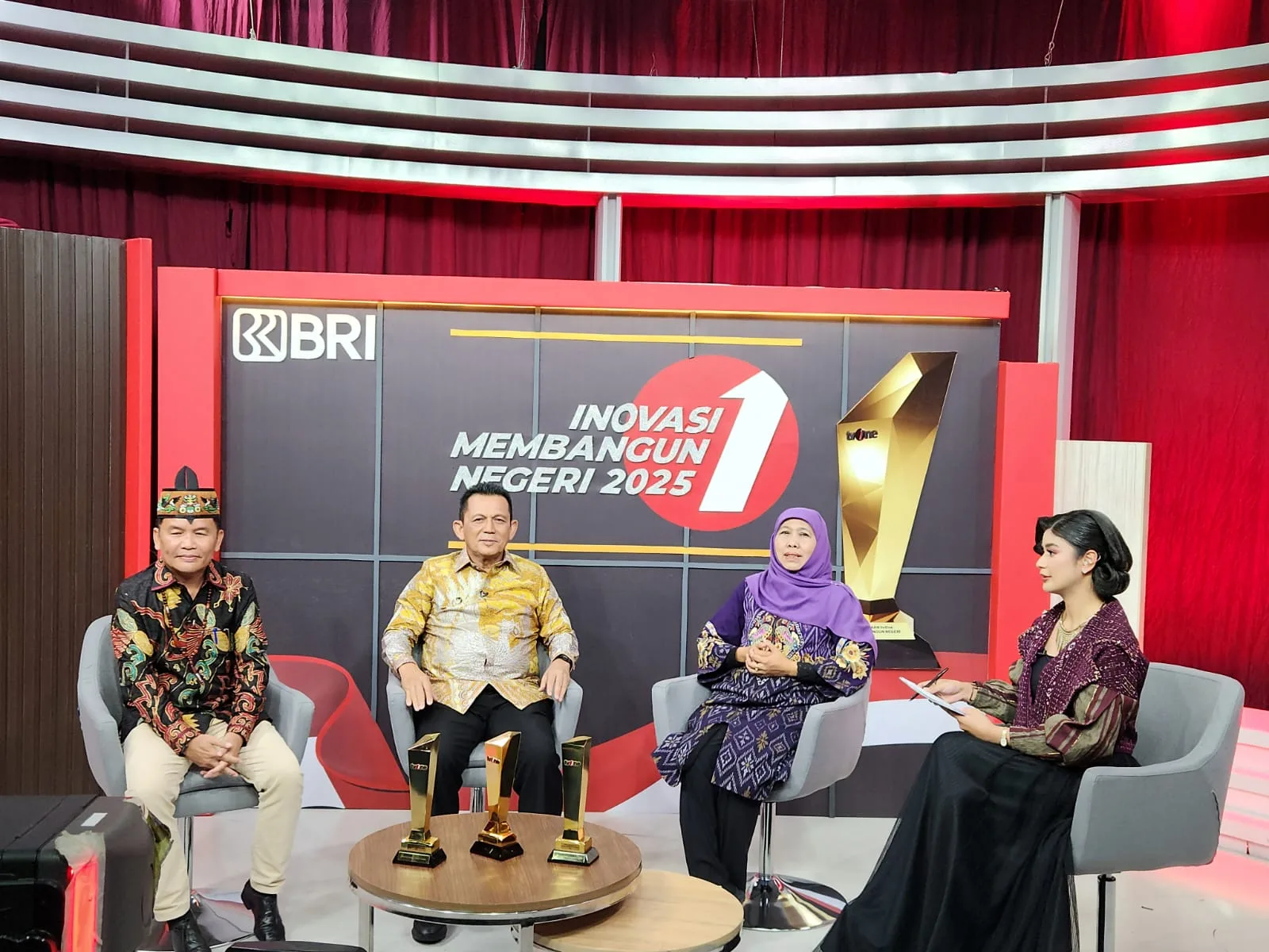 7e1de1ff3a8aa16e67f14c0b9f05b360