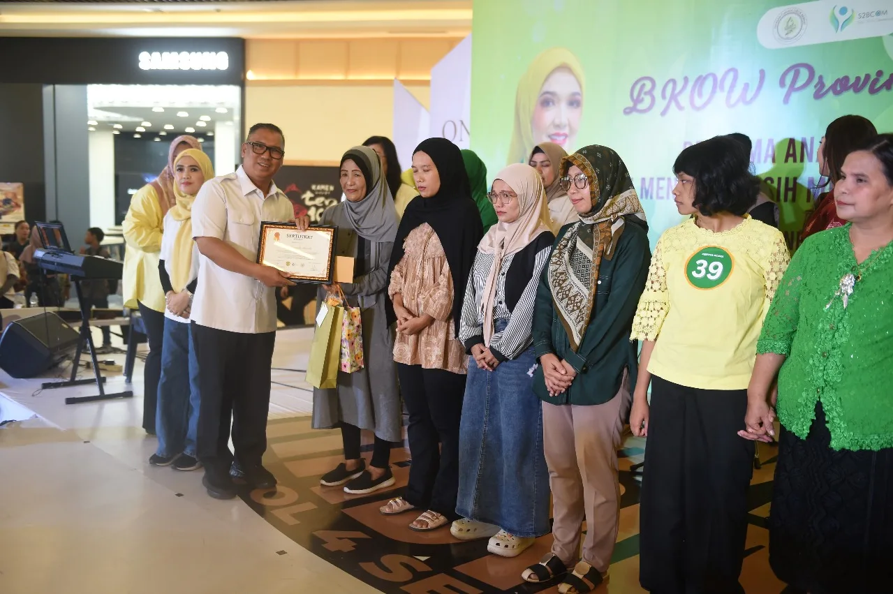 8b96de88eec47cfe995ad4a6128b8b97