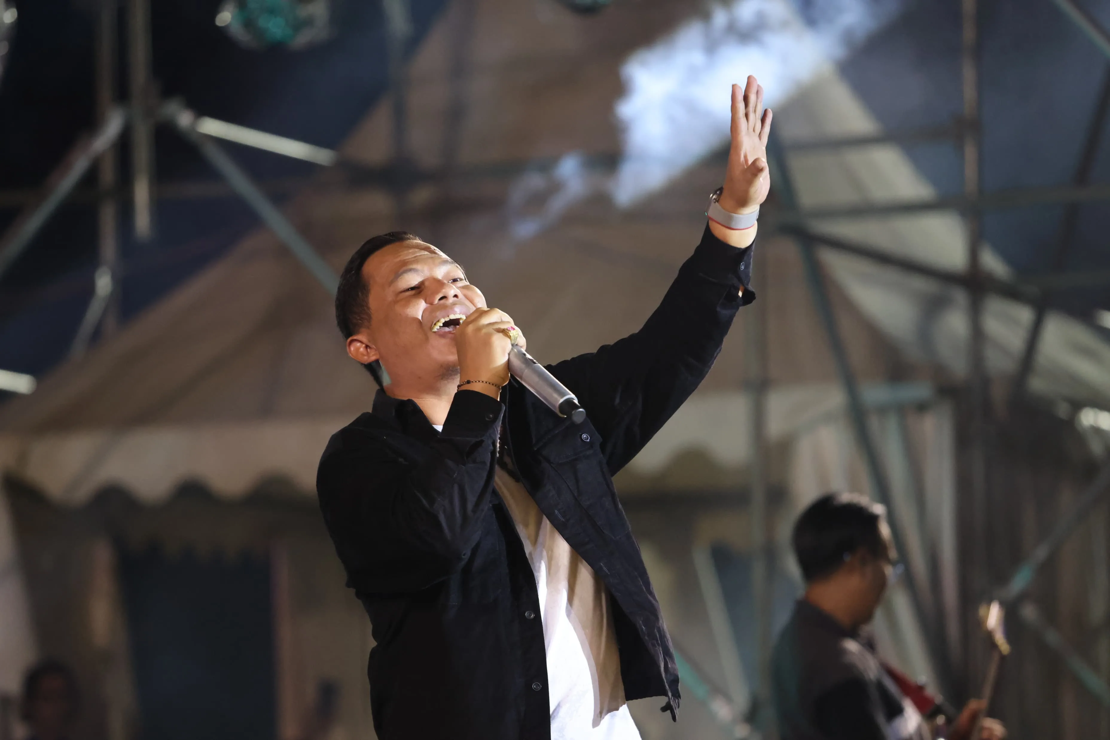 Ddab2b482a9e5a11dde53ba658e9c4c1