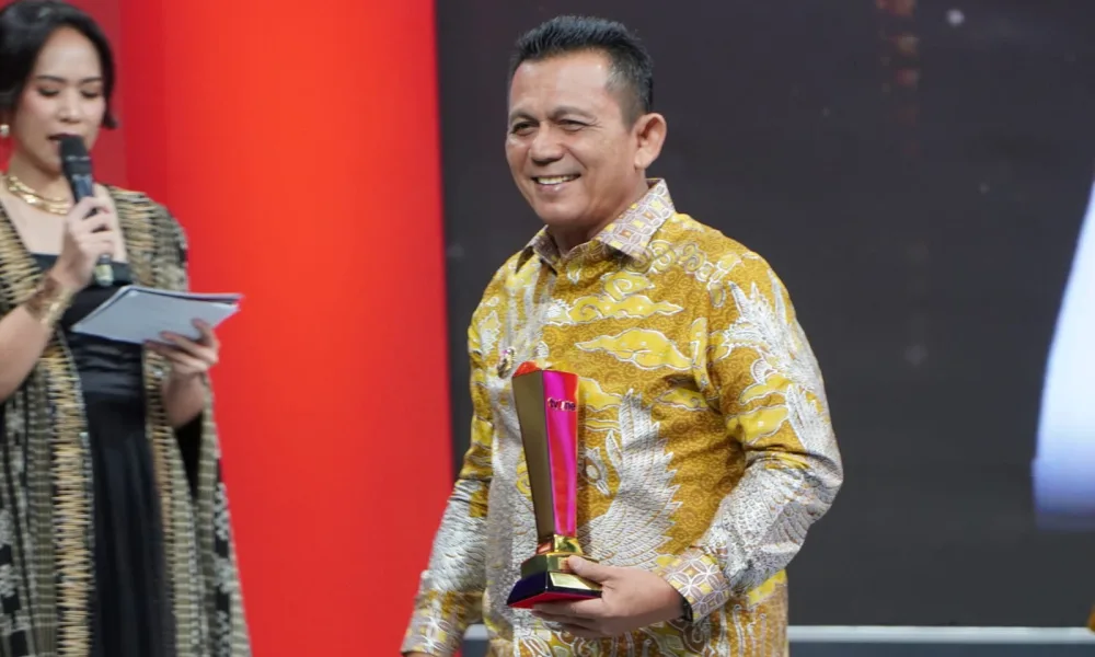 Dfc331173a8ac567f1159a48d9bf83fc