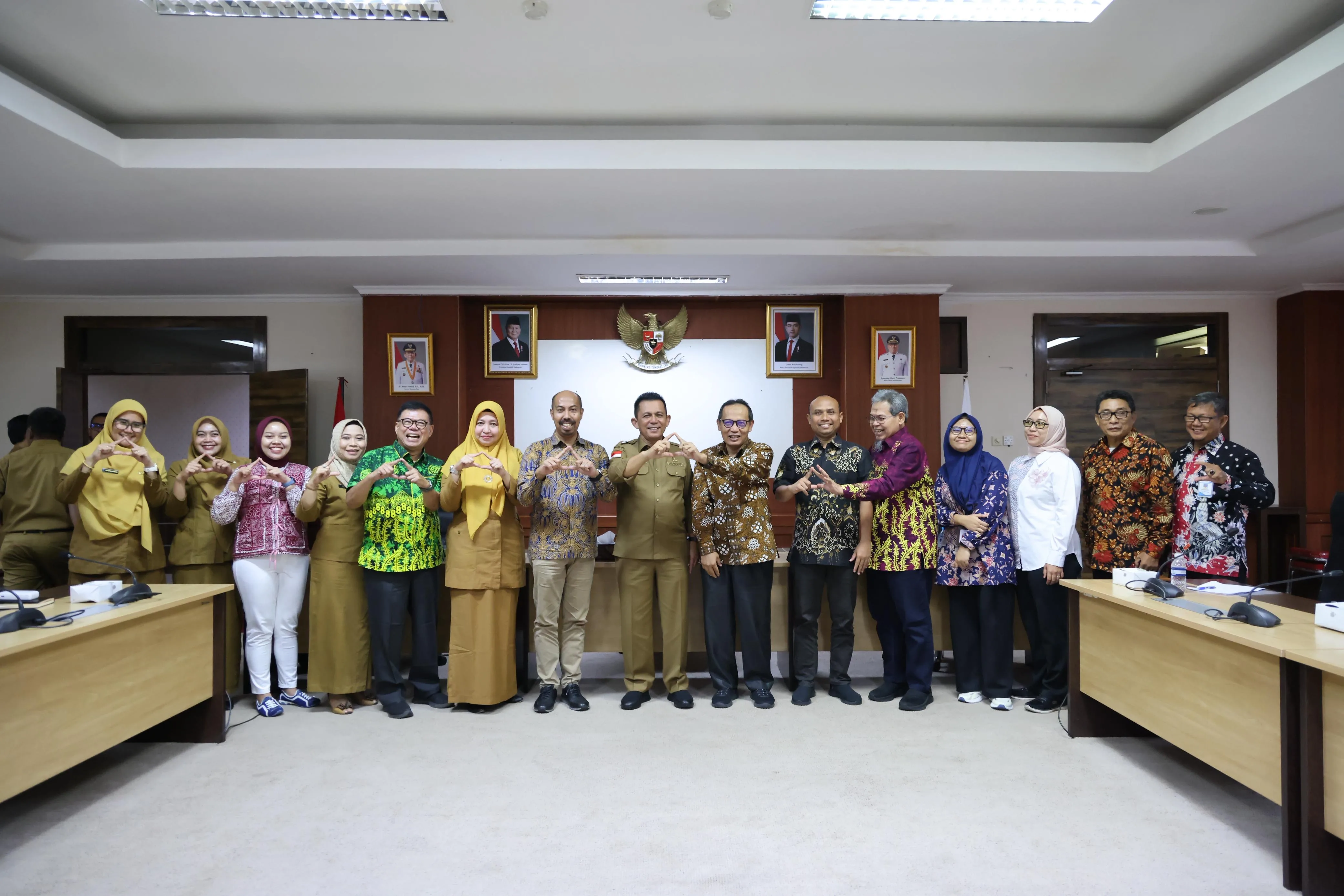 Fe08245a1cd4814b181b2b9794fa6c50