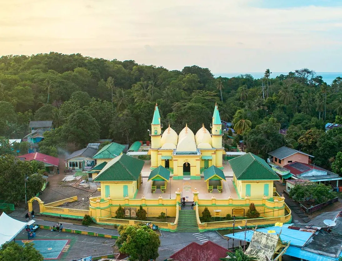 Masjid sultan riau pulau penyengat