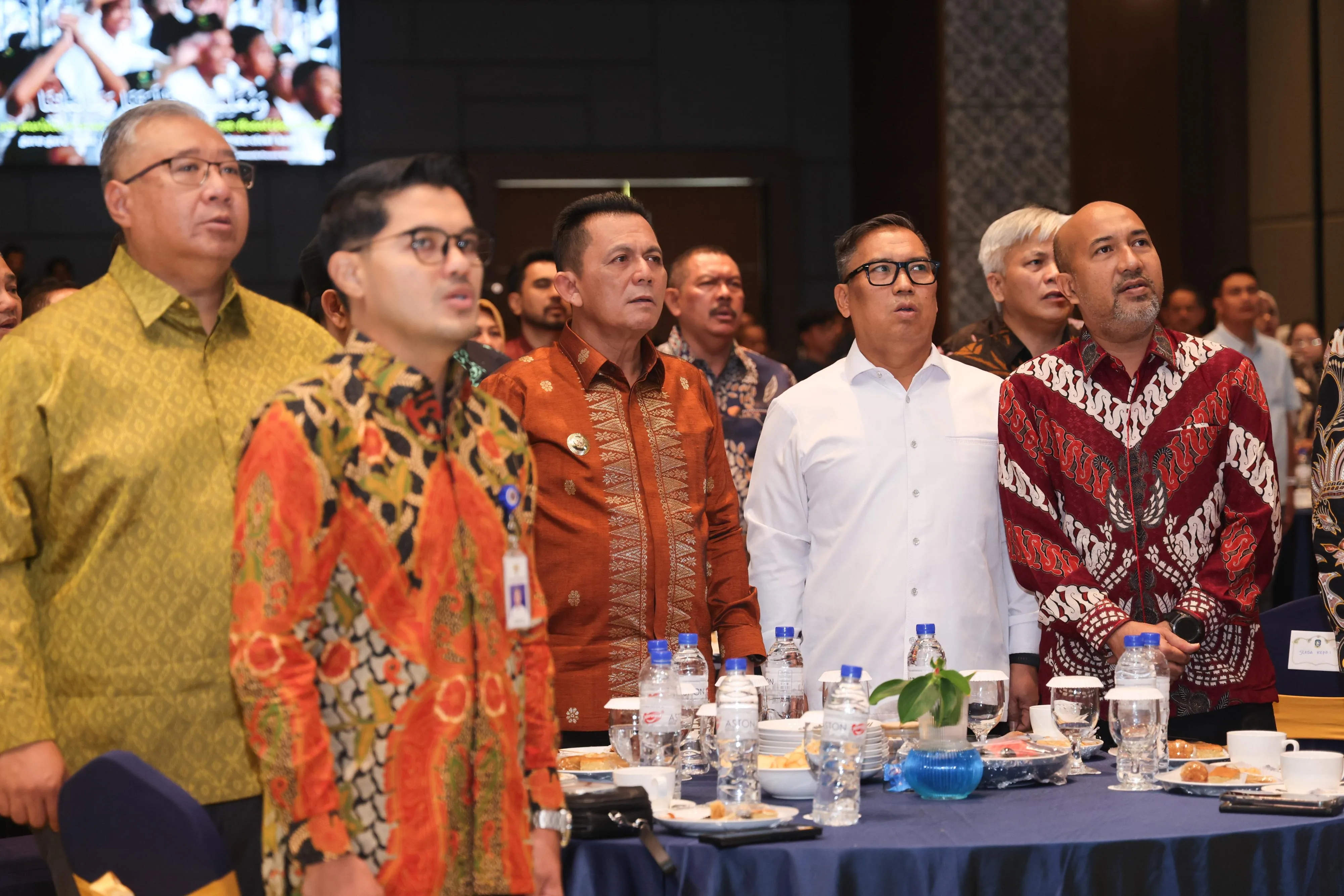 246b0494944f7078dd537e774e168bf0