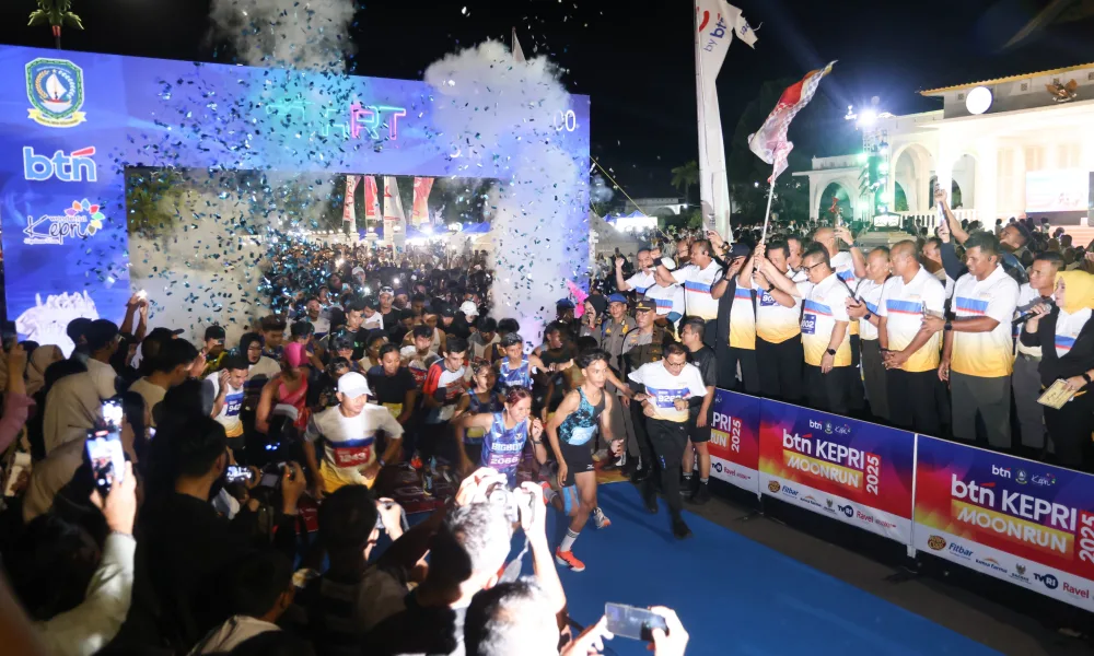 5c8b0402a93a1948e88b724beffc1640