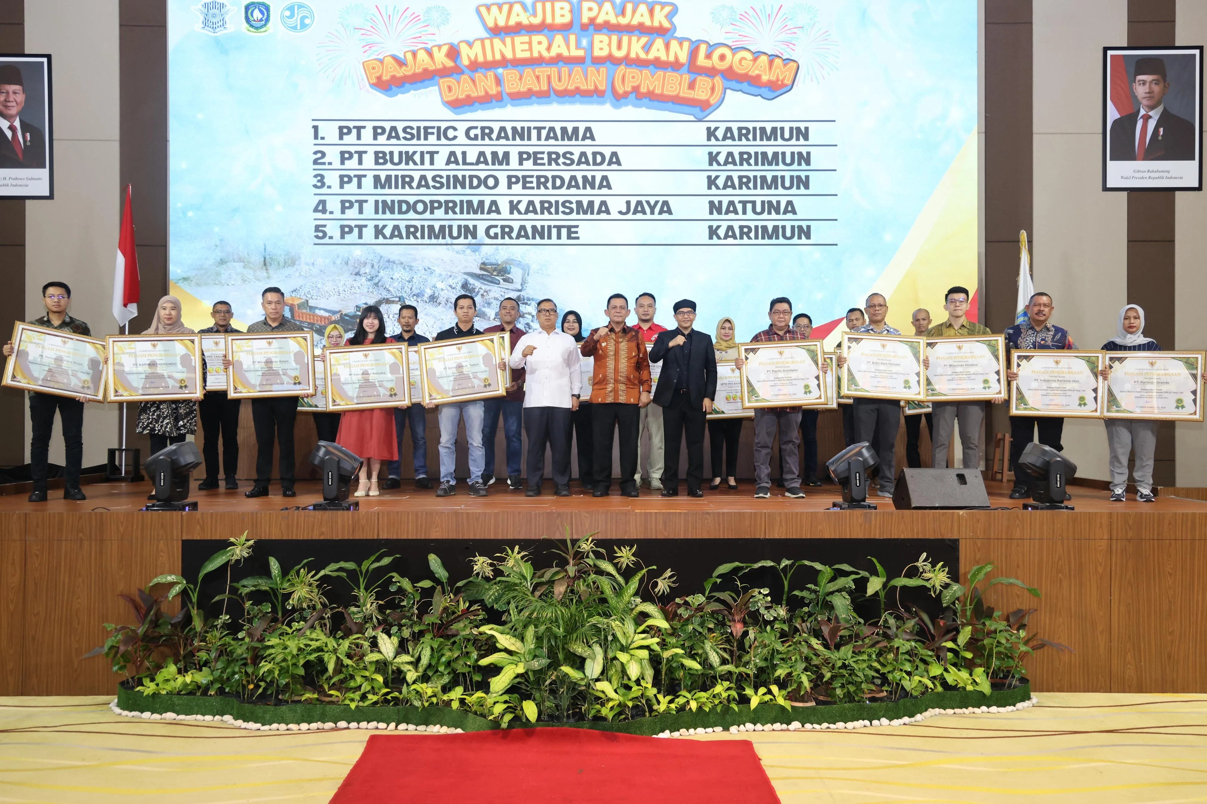 Dbe3125cab184de0f457f2739ca1528f