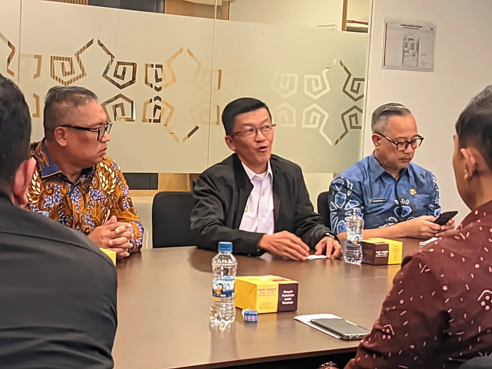 0c9218ffb9fc6342401474443ebe578f