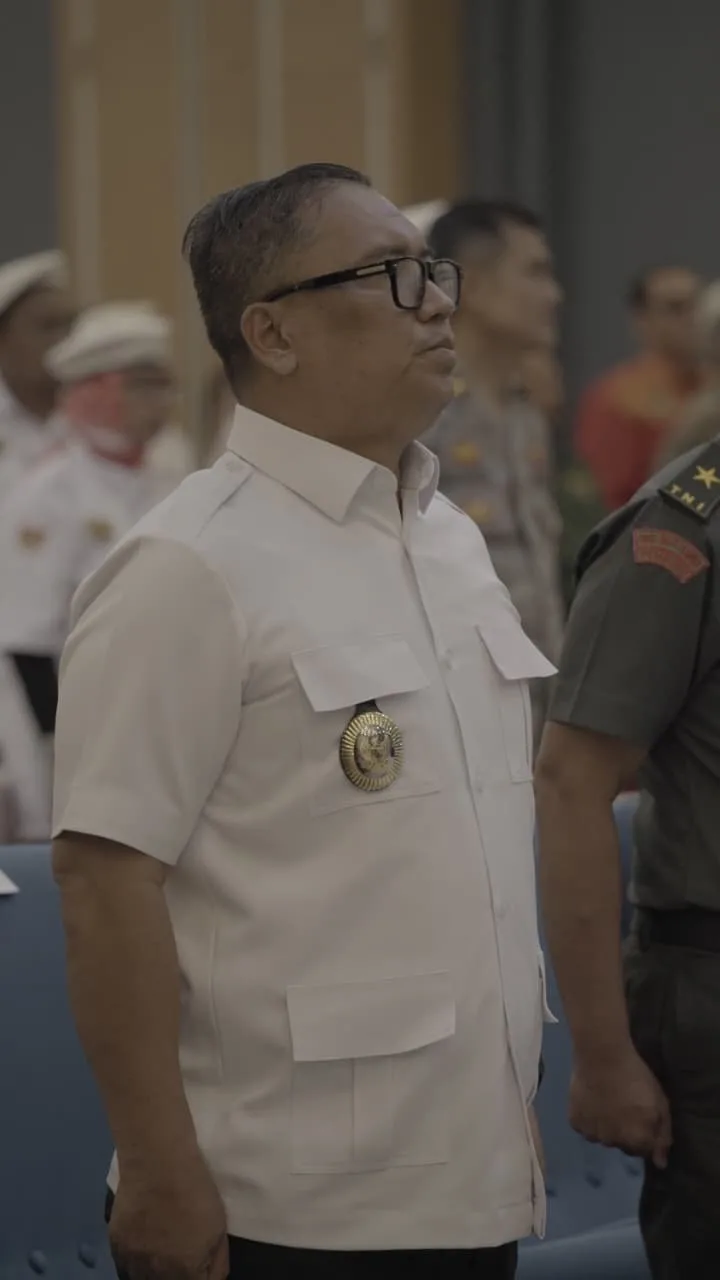 Ce97b8f59ba7b4aed6795f68b14fe79b