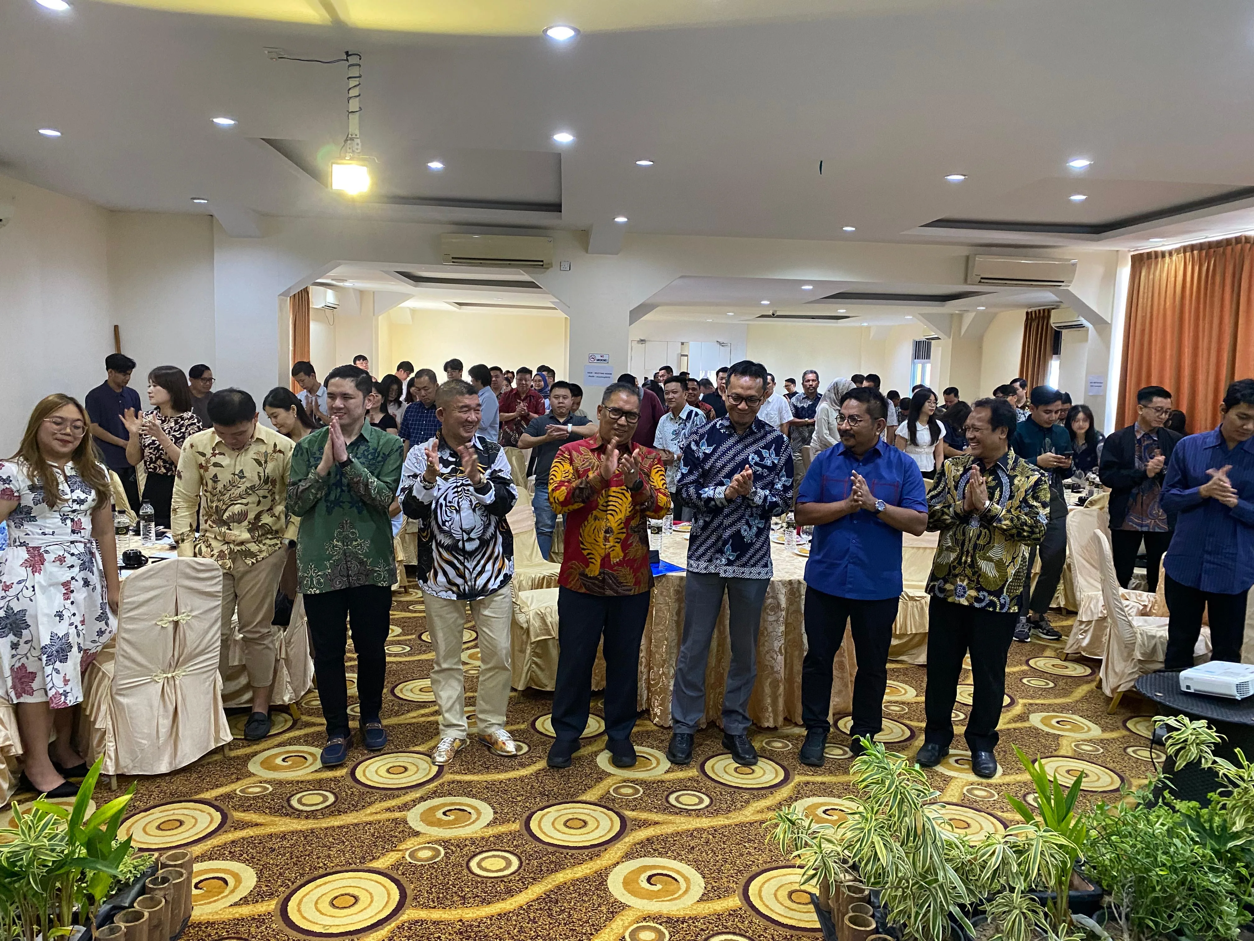 E6eb65f62a39741a7305963b1bc3a4fe