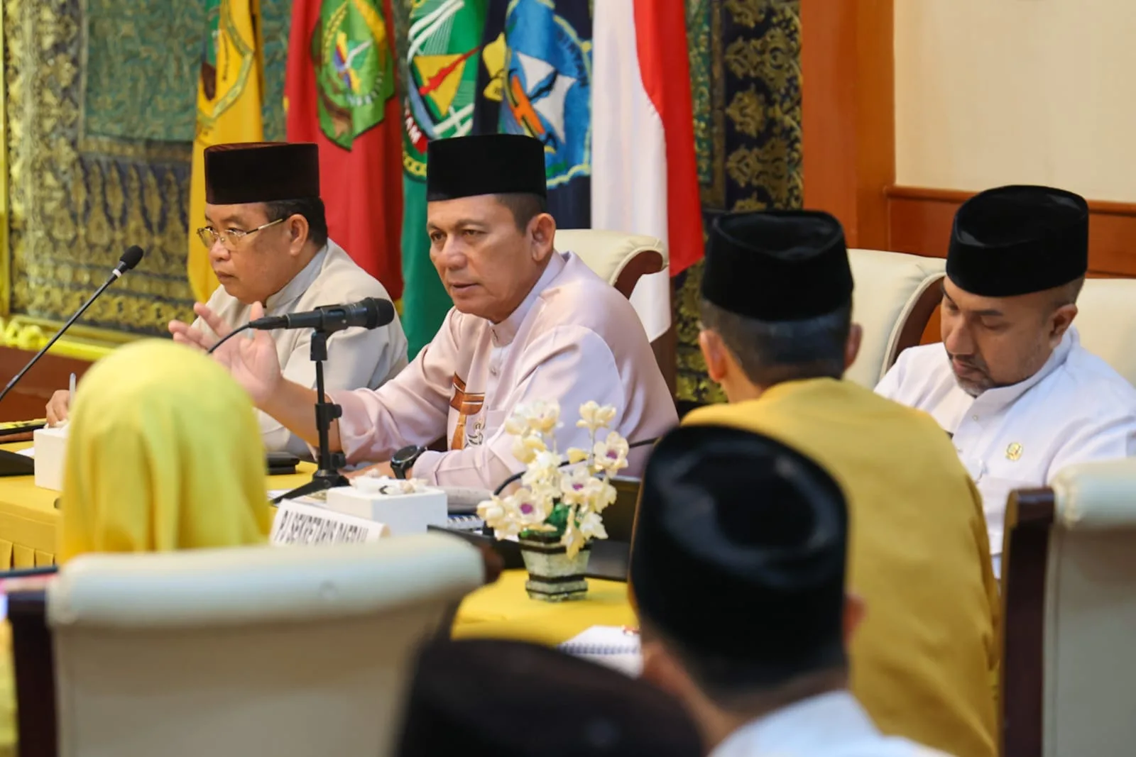 04144b852752b472fbc3f5423566c48f