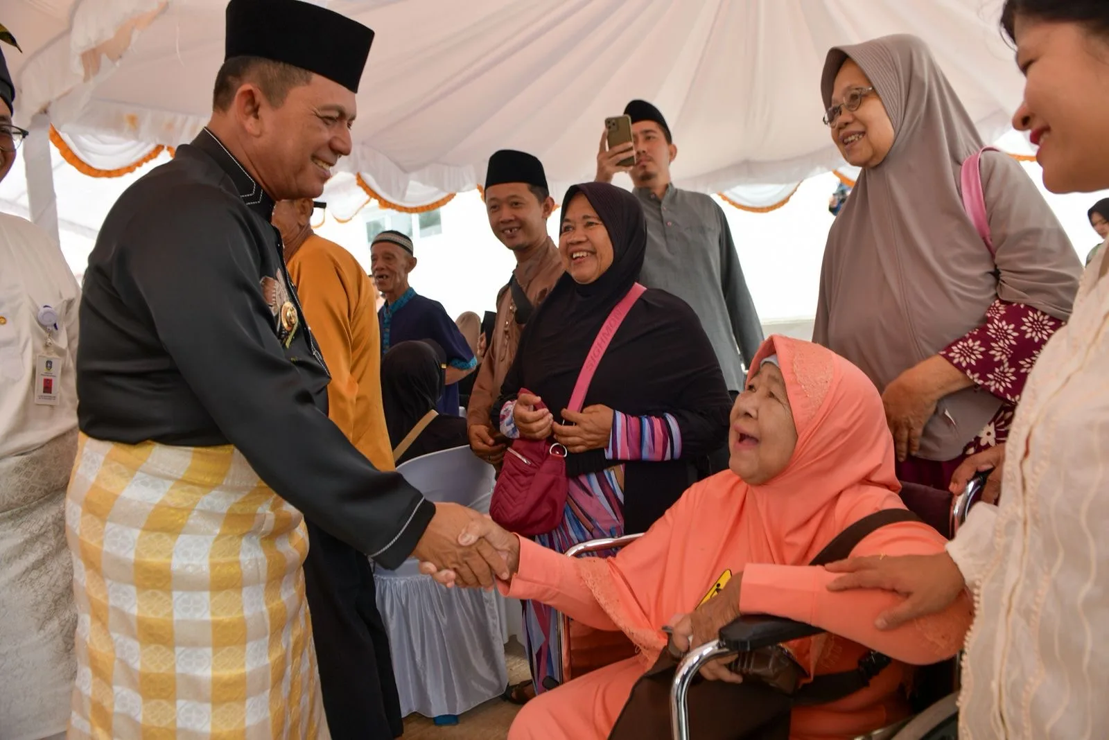 507c1b2eadbc4440bebad98af0c6b2c4