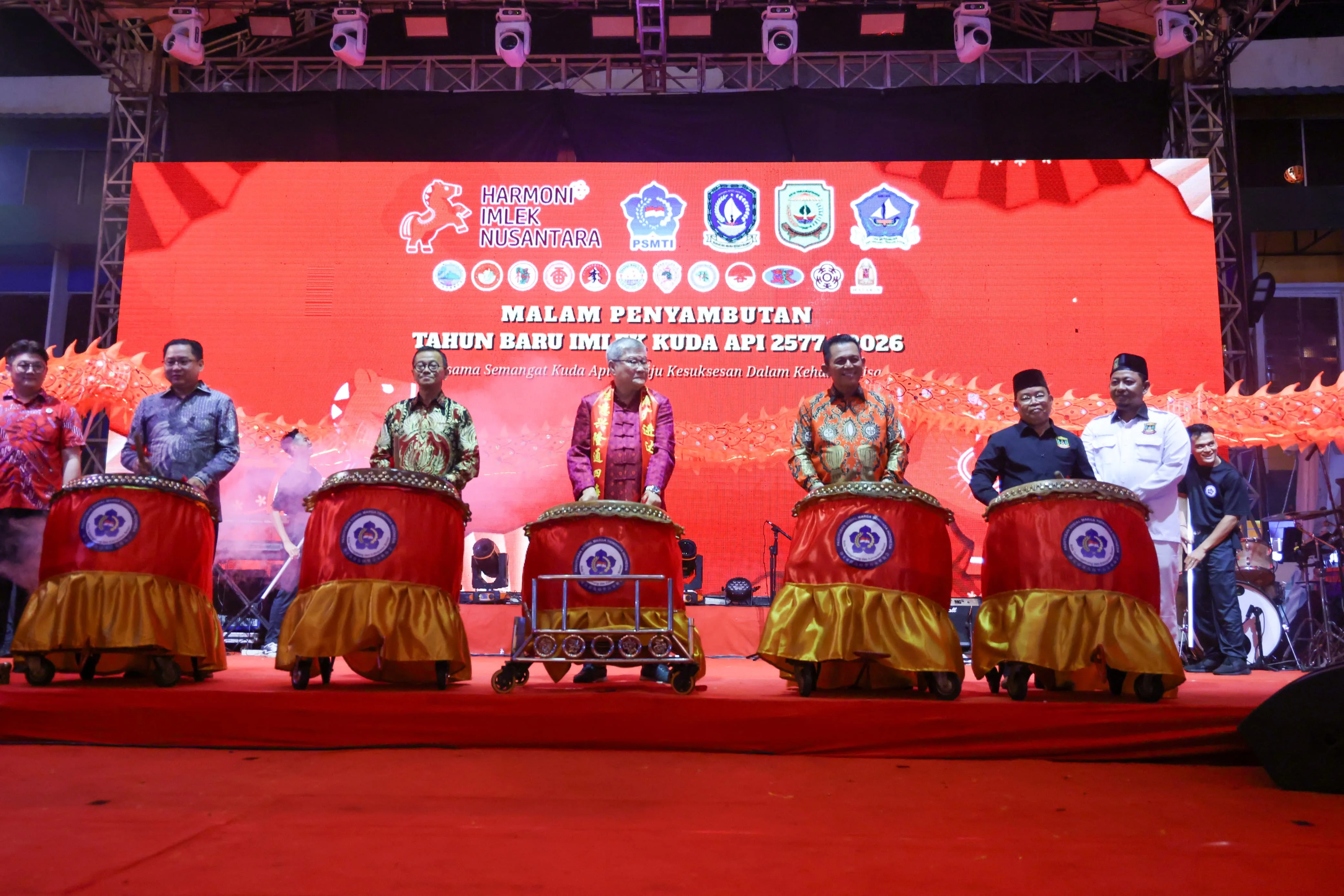 9c5165764a17f892f6e8ad62796727df