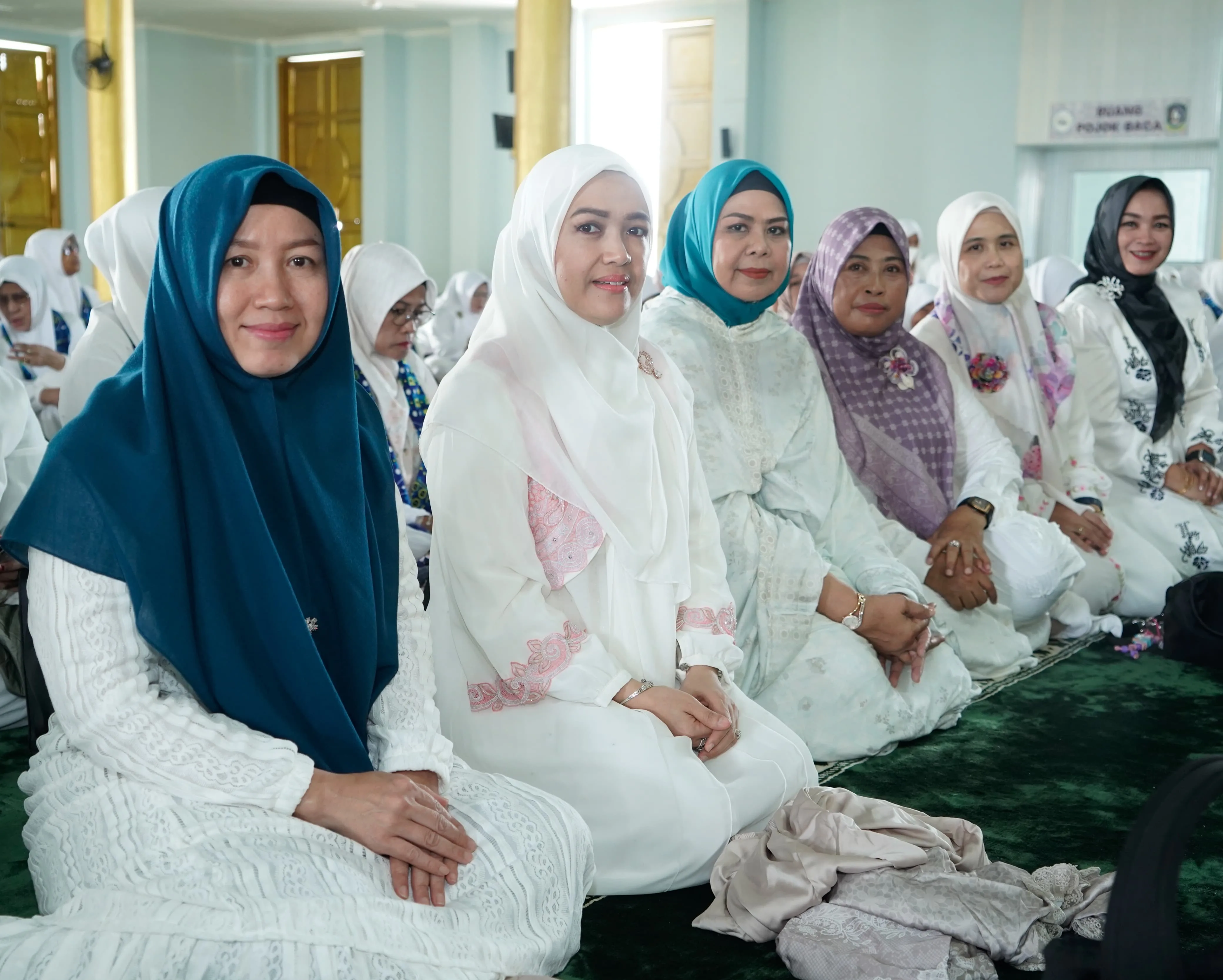 F71b201f8b03917400a49ad0a414a495