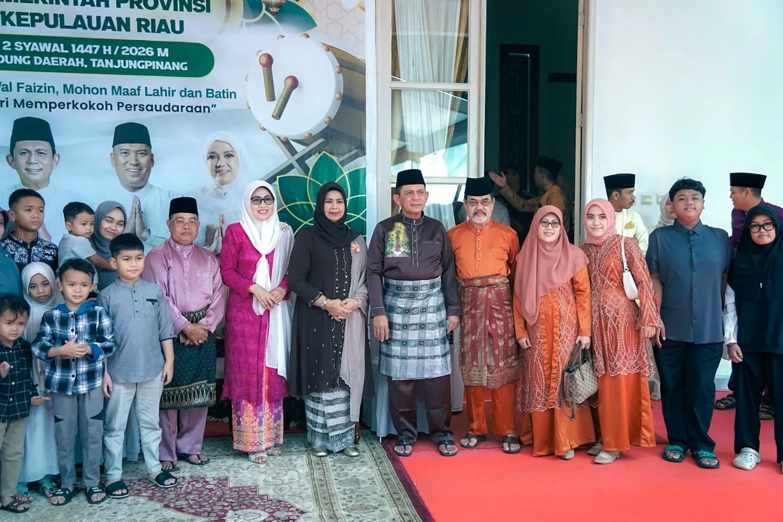 B676f4cb9f430b11ddf252ea2e8c4f53