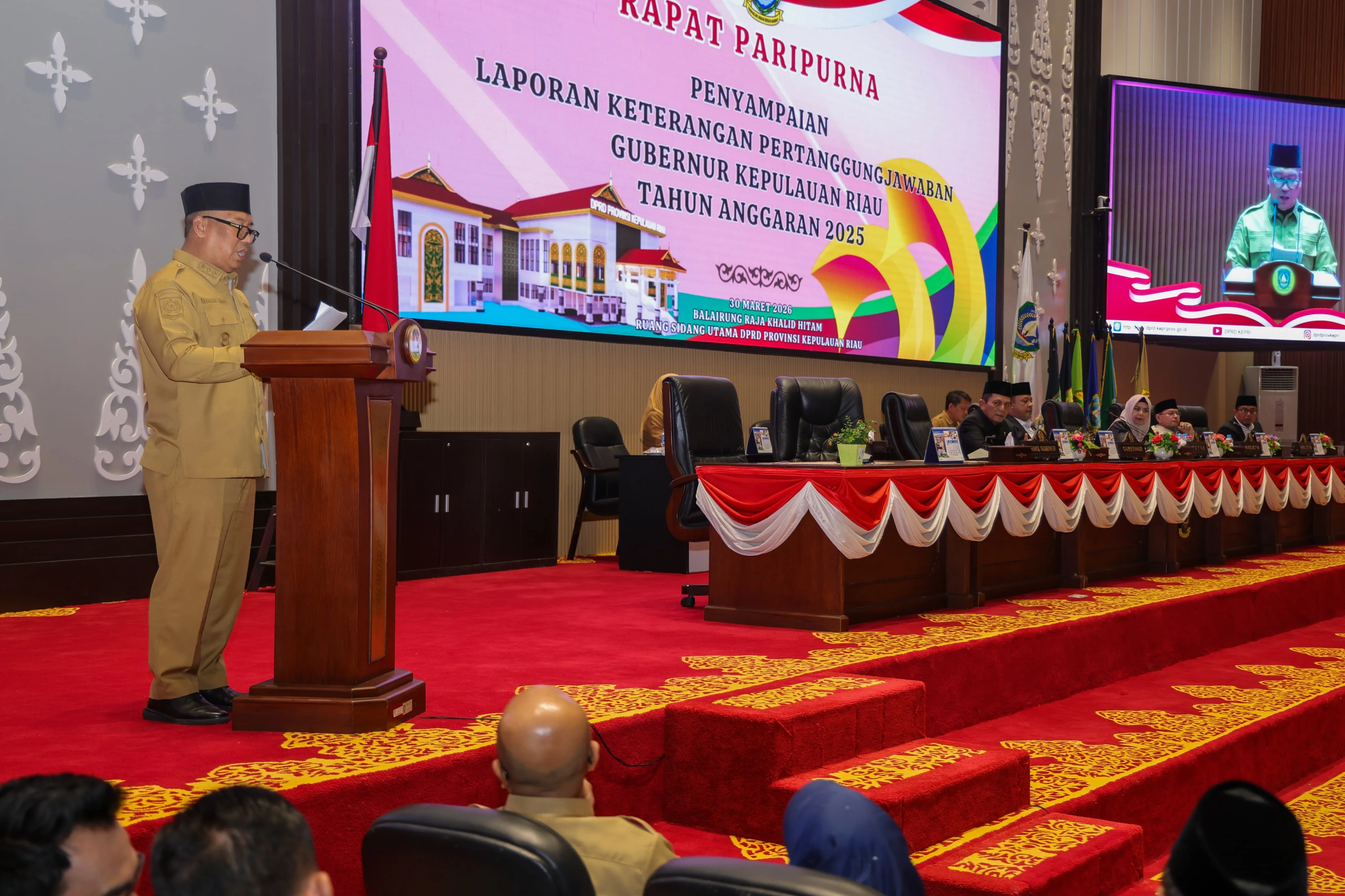 221cfc6a8bfe16436c5ace1aaf054c2c