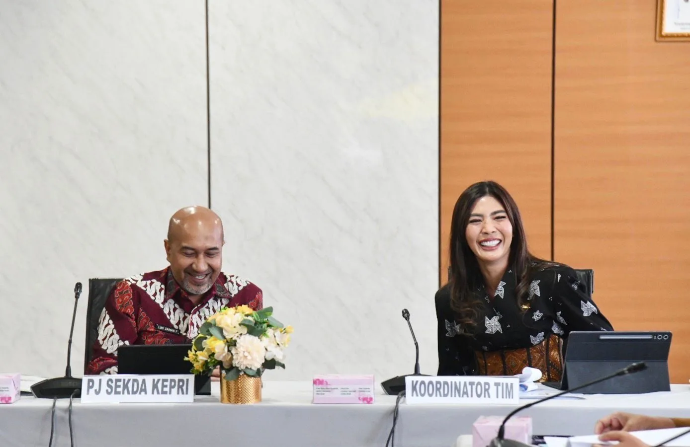 9c811e4b b1ad 4e05 a55f 43251860cfef