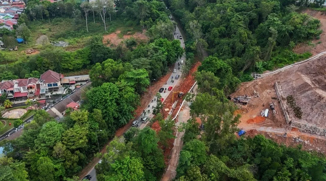 Screenshot 20260423 211446 WhatsApp