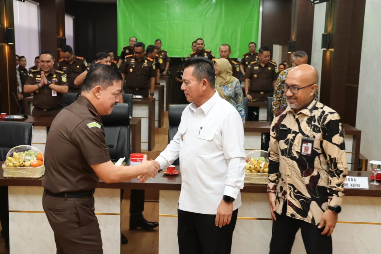 F056b86b2b33e322db5c1f2ae0299a70